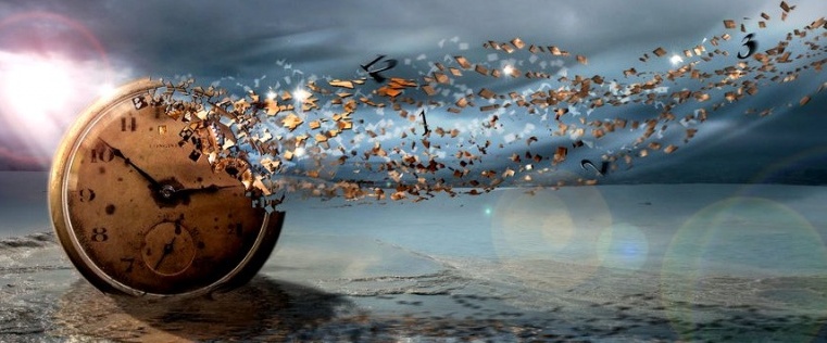 И снова время вскачь летит...