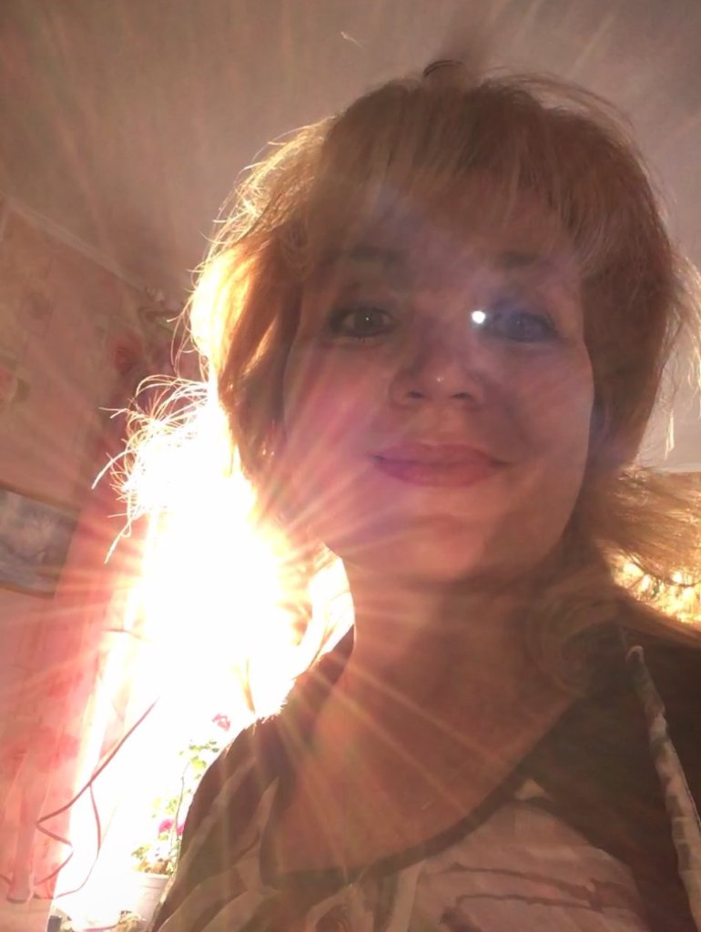 В лучах чарующего света. Посвящение С. Т. 7801