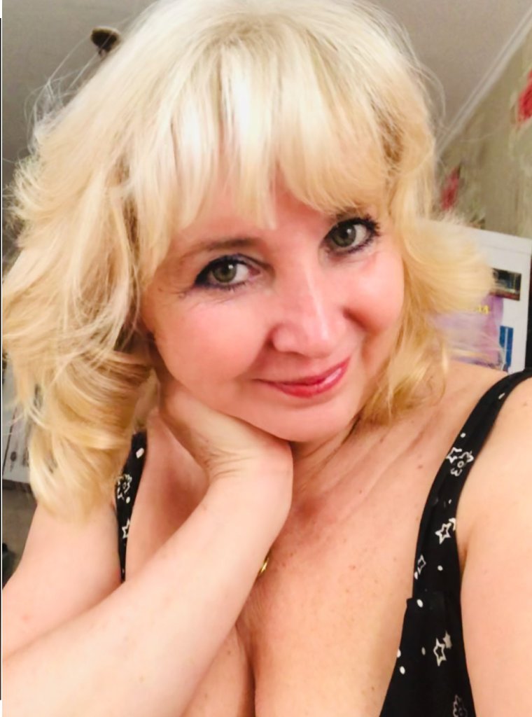 Ты нежно смотришь на меня. Посвящение С. Т. 7803