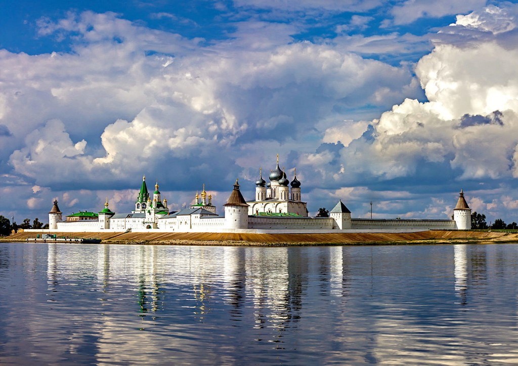 Лето на Волге Ярославская область