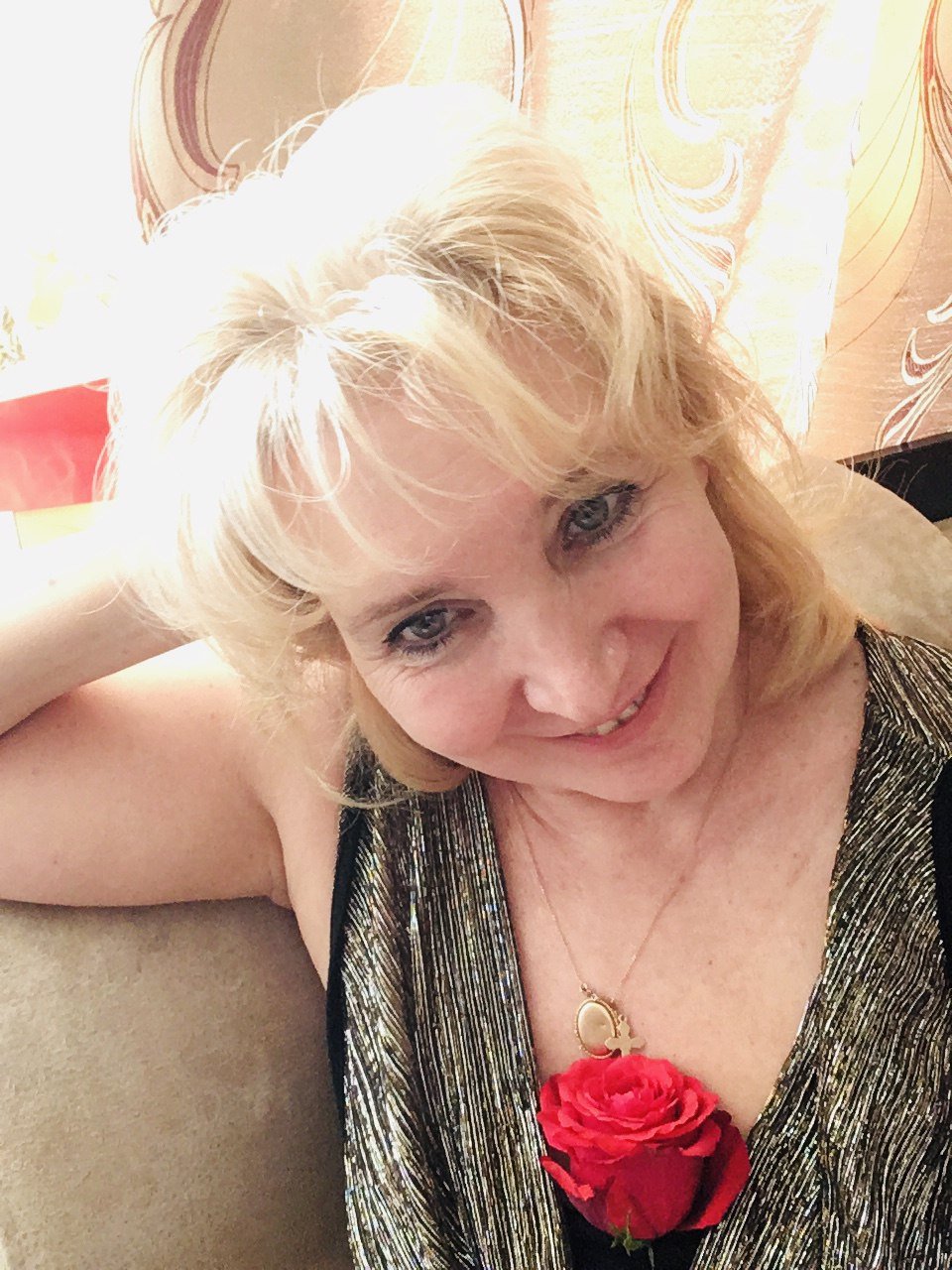 Ты как Роза. Посвящение С. Т. 8075