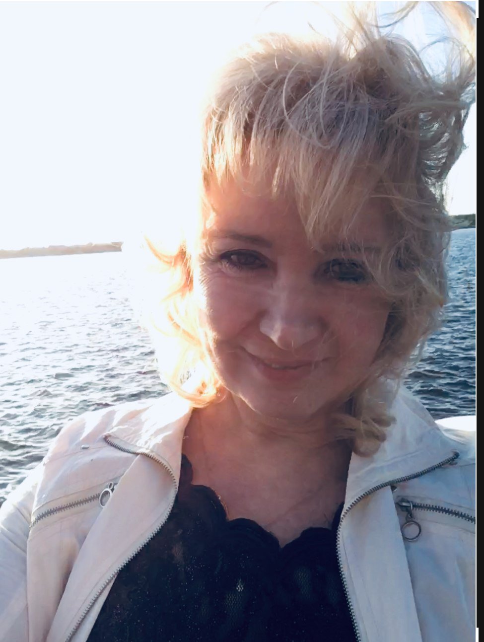 Ты так прекрасна и умна. Посвящение С. Т. 8135