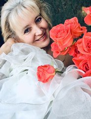 Ангел за правым крылом. Посвящение С. Т. 8044