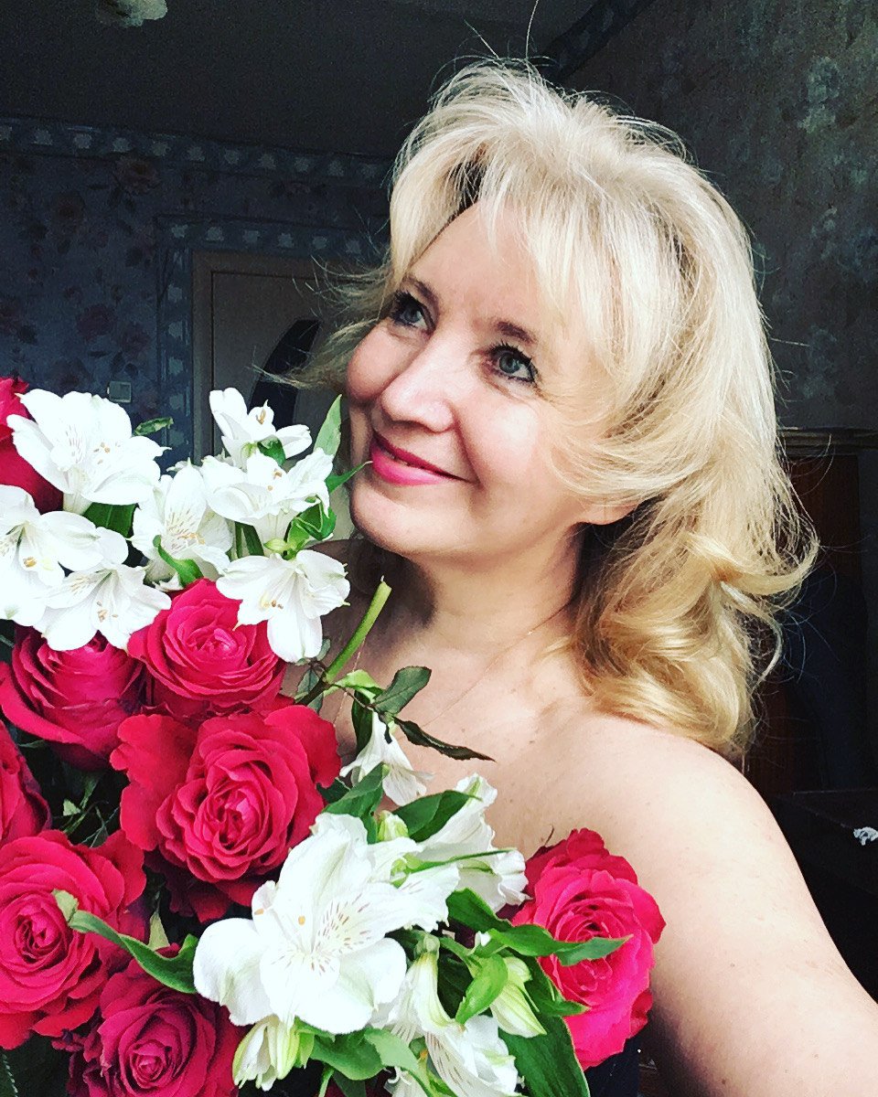 В сиянии Любви твоей. Посвящение С. Т. 8075