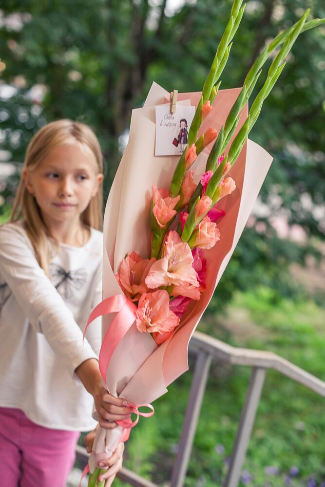 Воспоминания о школе (Вера Соколова Зарщикова) / Стихи.ру