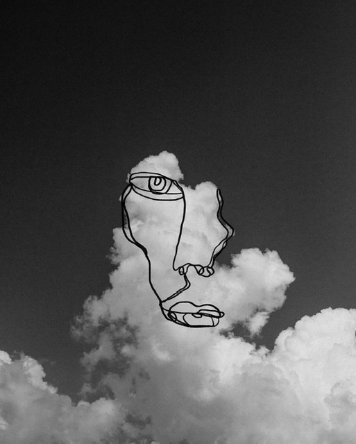 огромное око незримого Бога