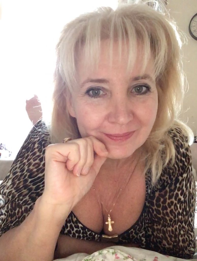 В башне несбыточных снов. Посвящение С. Т. 8540