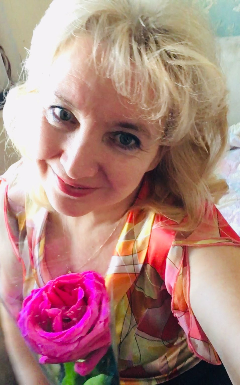 Прекрасна Роза. Посвящение С. Т. 8575