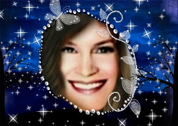 Рой толпится