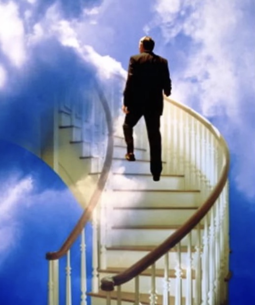 По лестнице судьбы я поднимаюсь в небо...