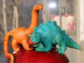 Пластилиновые Динозавры
