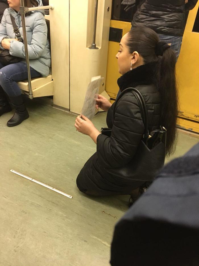 Попрошайки в метро