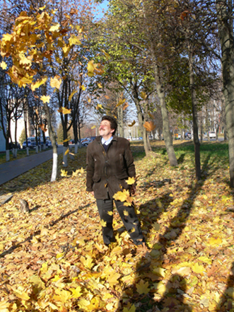 Листья падали, падали, падали