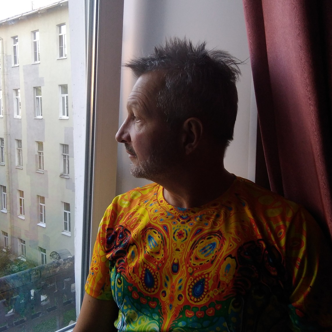 Без прикрас