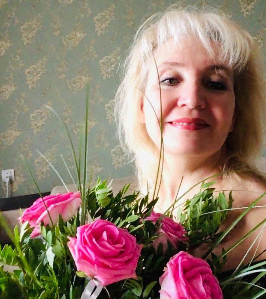 Непрерванный полёт. Посвящение С. Т. 8931