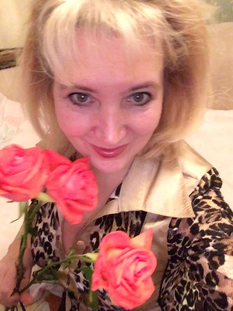 Ты Любишь. Посвящение С. Т. 9148