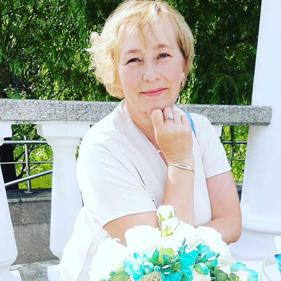 Весь октябрь горит костёр