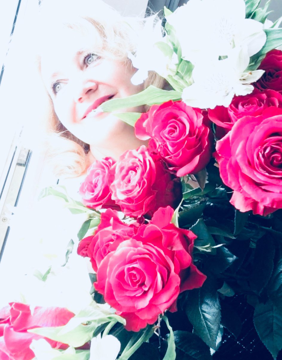 В объятьях солнечных лучей. Посвящение С. Т. 9197