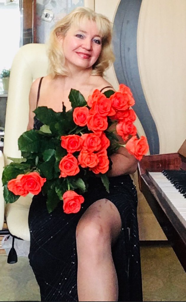 И Богини тоже плачут. Посвящение С. Т. 9460