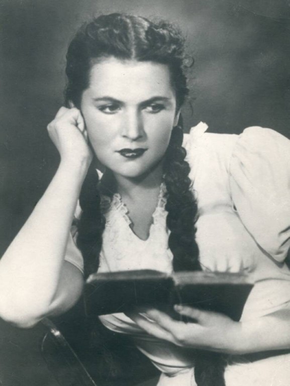 Галина Павловна Вишневская (Иван Добр) / Стихи.ру