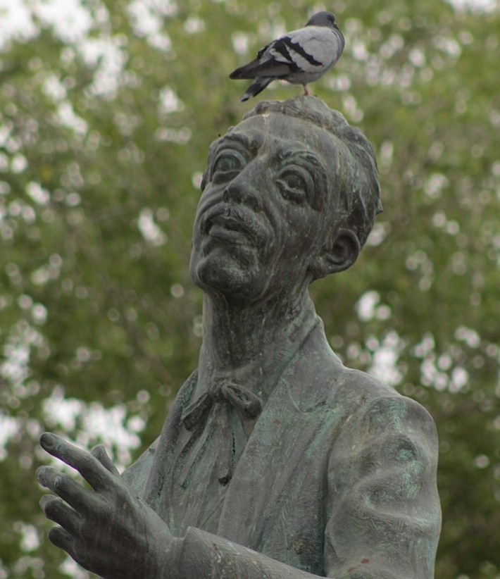 Мануэль Акунья