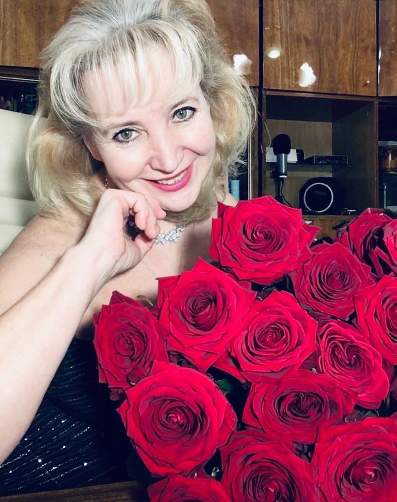 Мне говорят. Посвящение С. Т. 9844