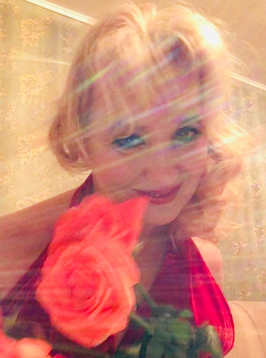 В твоём сиянье неземном. Посвящение С. Т. 9850