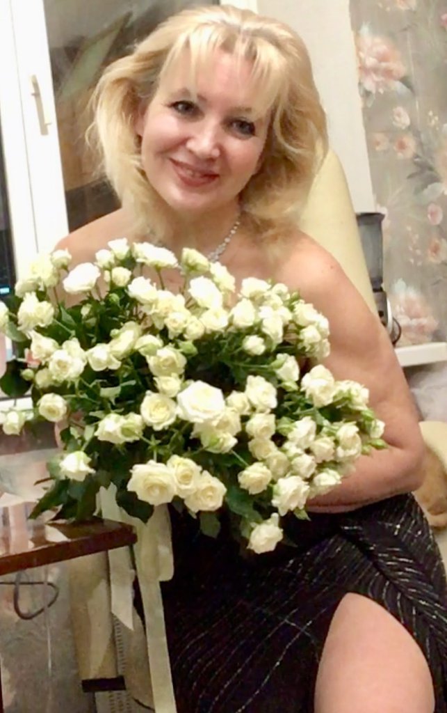 Звёзды. Посвящение С. Т. 9881