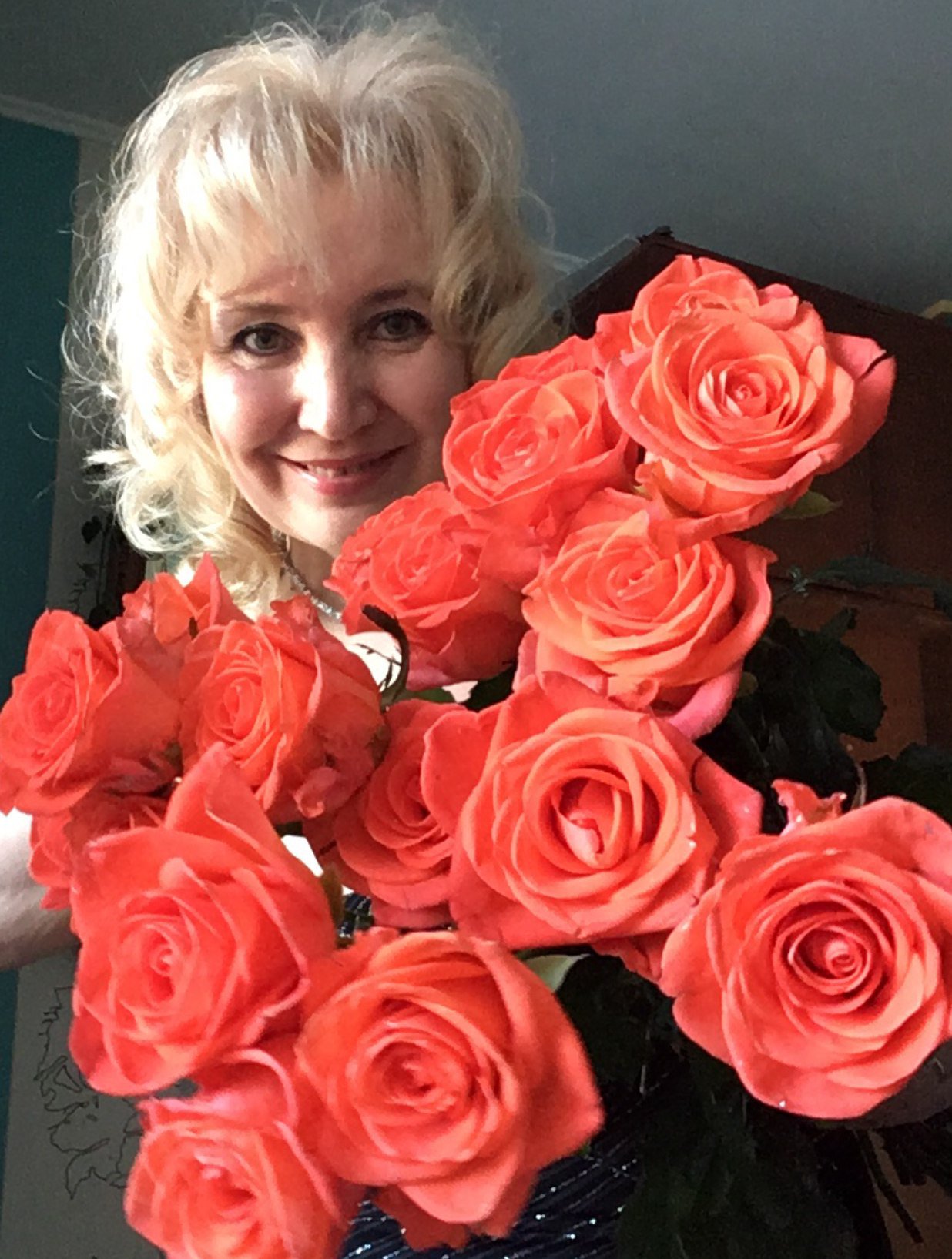 Королева Солнца и Тепла. Посвящение С. Т. 9888