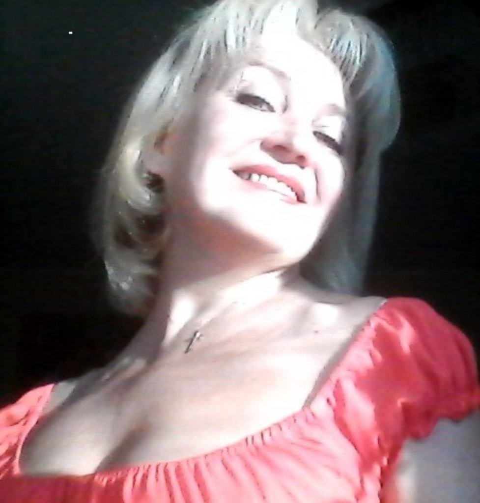 Не просила ты подачек. Посвящение С. Т. 9903