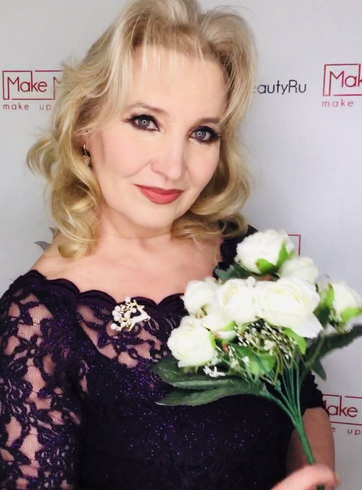 Белой розы лепесток. Посвящение С. Т. 9910