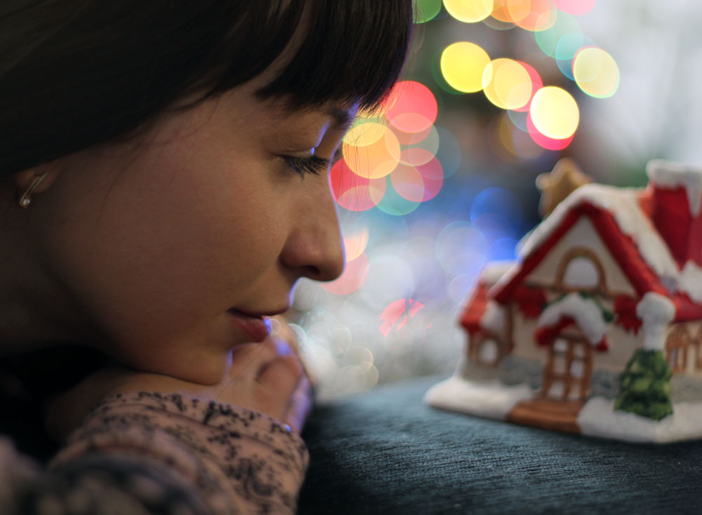 в ожидании праздника. ожидание праздника и есть праздник. ожидание праздника и есть праздник. елка для детей. в предвкушении майских праздников.