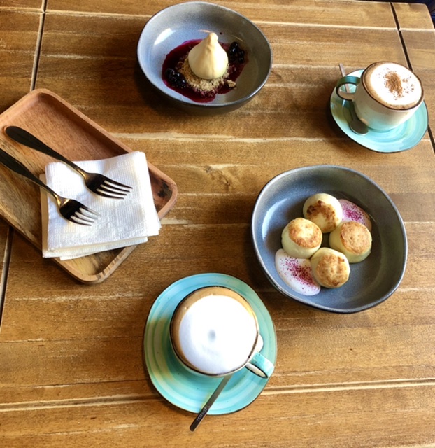 Сколько на свете есть запахов разных...