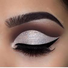 В жизни всё не так, как на самом деле