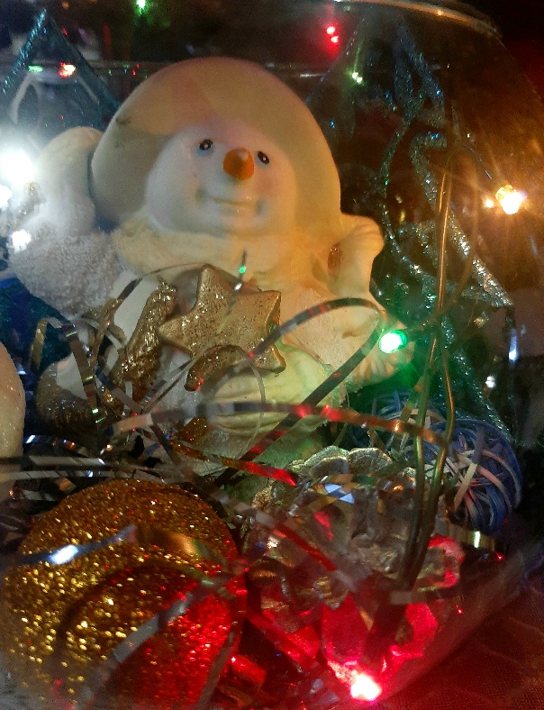 Новый год - праздник добрый