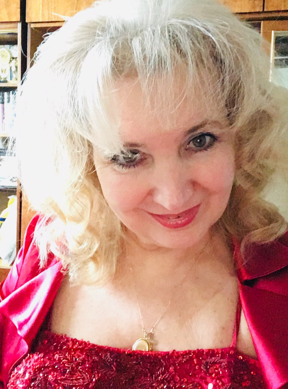 Ты улыбнись. Посвящение С. Т. 10509