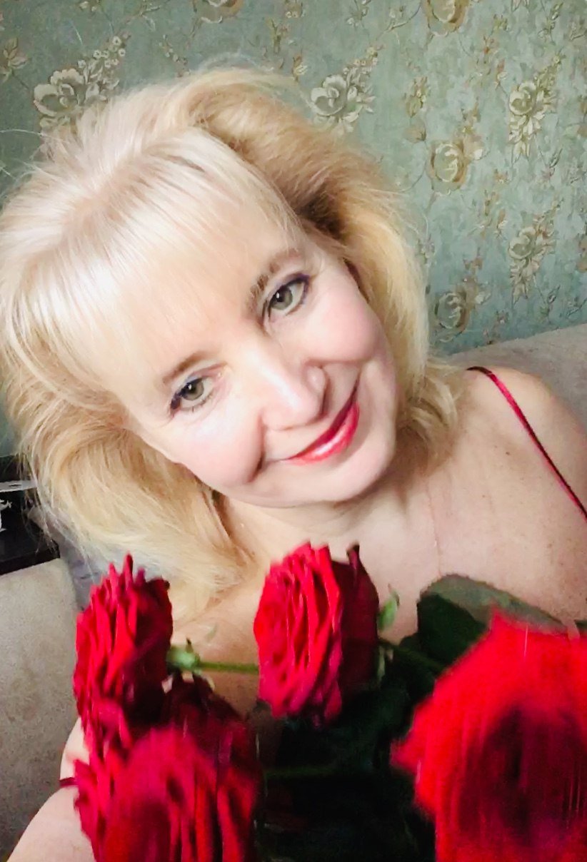 Женские слёзы. Посвящение С. Т. 10705