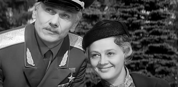 Есть фильм достойный - Офицеры