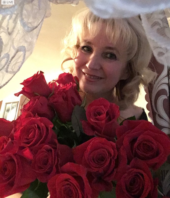 Феноменальной красотой. Посвящение С. Т. 10962