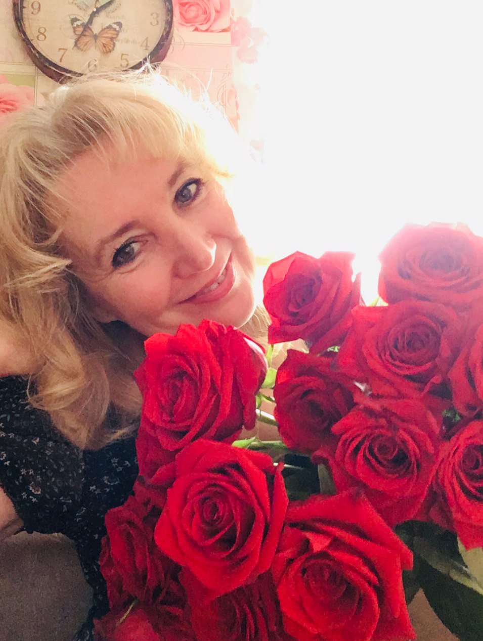 В твоей улыбке. Посвящение С. Т. 10973