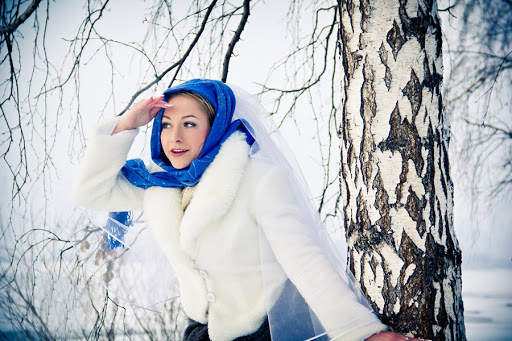 Декабрьская женщина