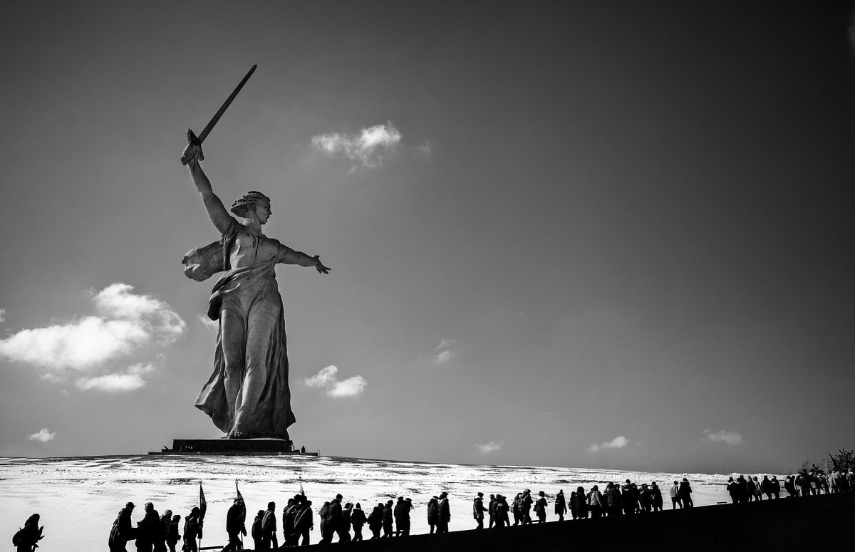 двести дней мало это иль много?