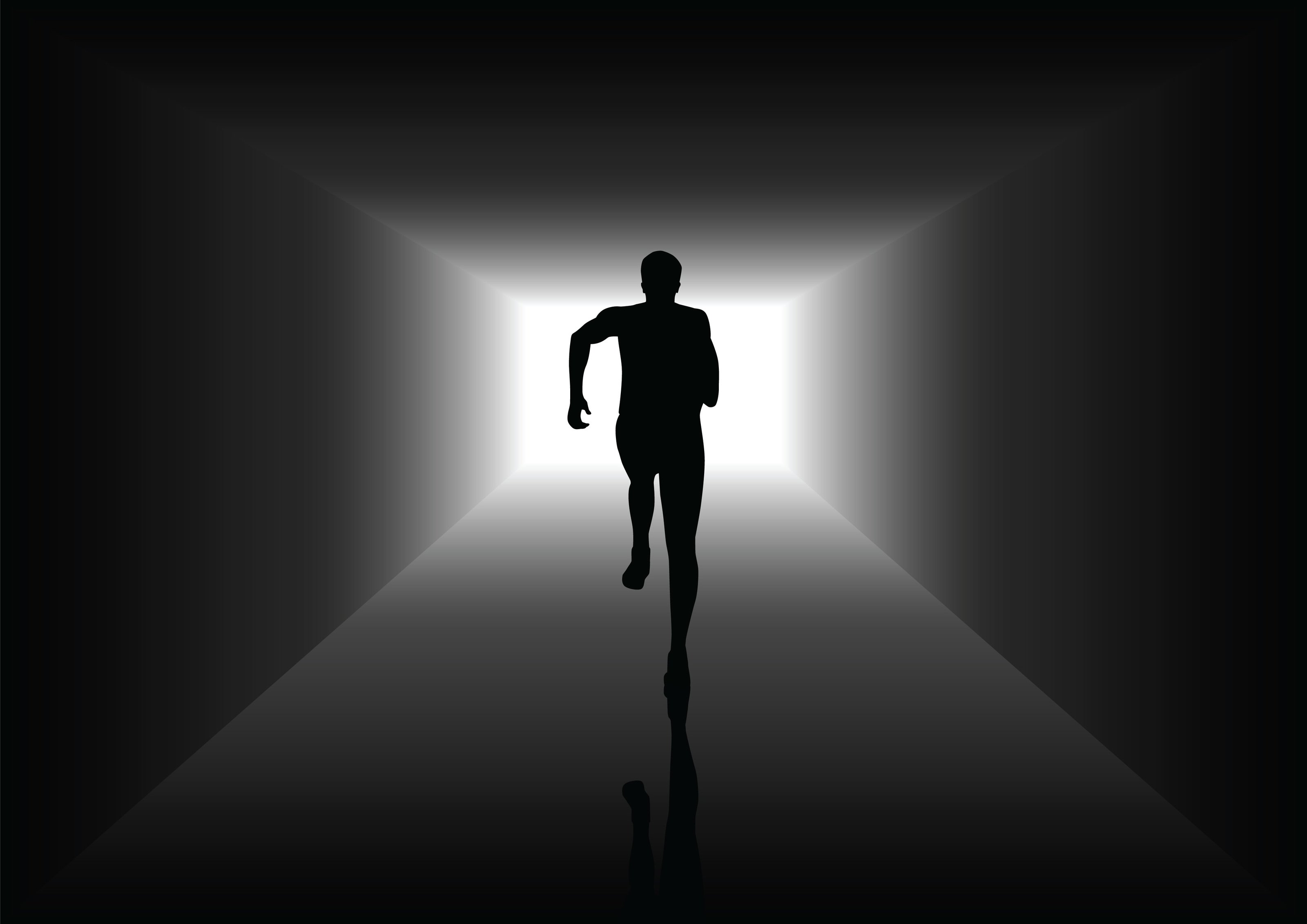 Изображение человека по свету. Силуэт мужчины. Темная фигура. Человек бежит по коридору. Парень бежит по коридору.
