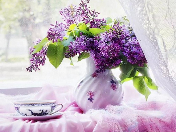 Кончиками пальцев...