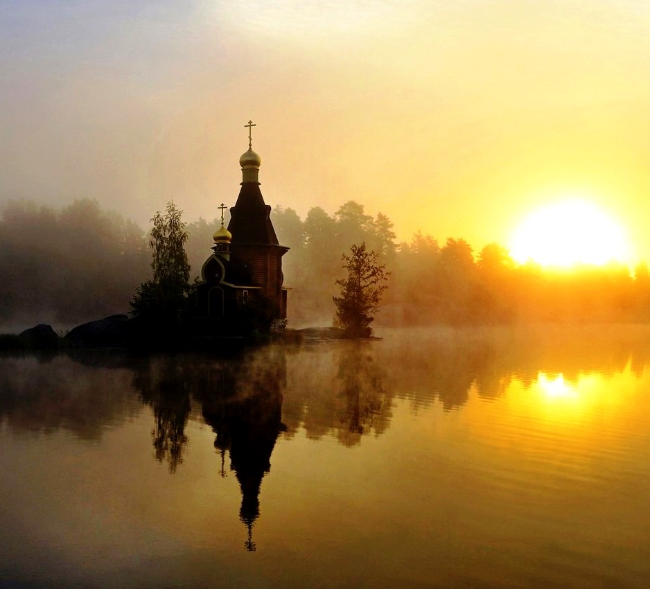 Осень. Туман. Россия...