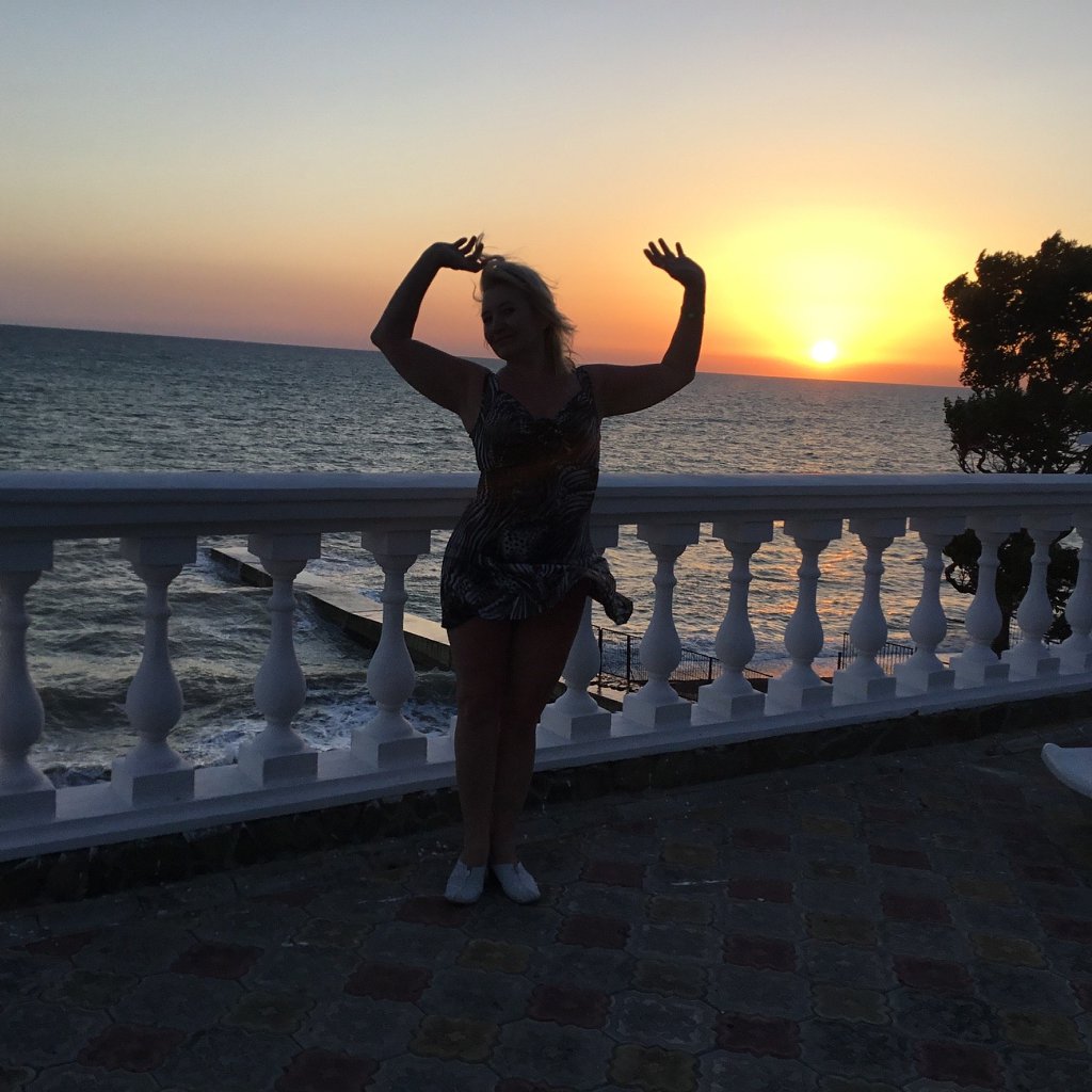 Богиня яркого заката. Посвящение С. Т. 11104