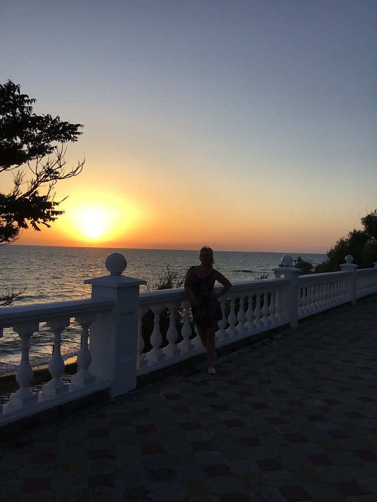 В объятьях нежного заката. Посвящение С. Т. 11197