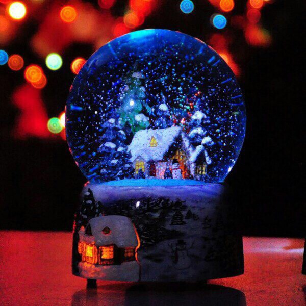 Тем ветром, по миру, развеет сопрано