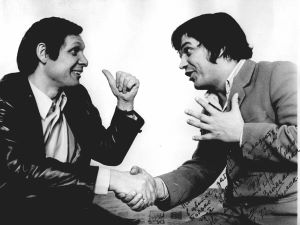 Парень с песней шёл по свету