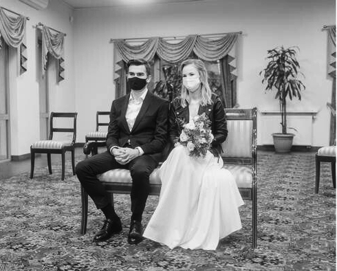 Квартета нет и нет гостей...